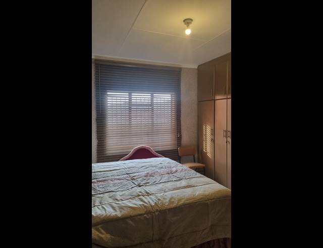 4 BEDROOM HOUSE FOR SALE IN FERNWOOD